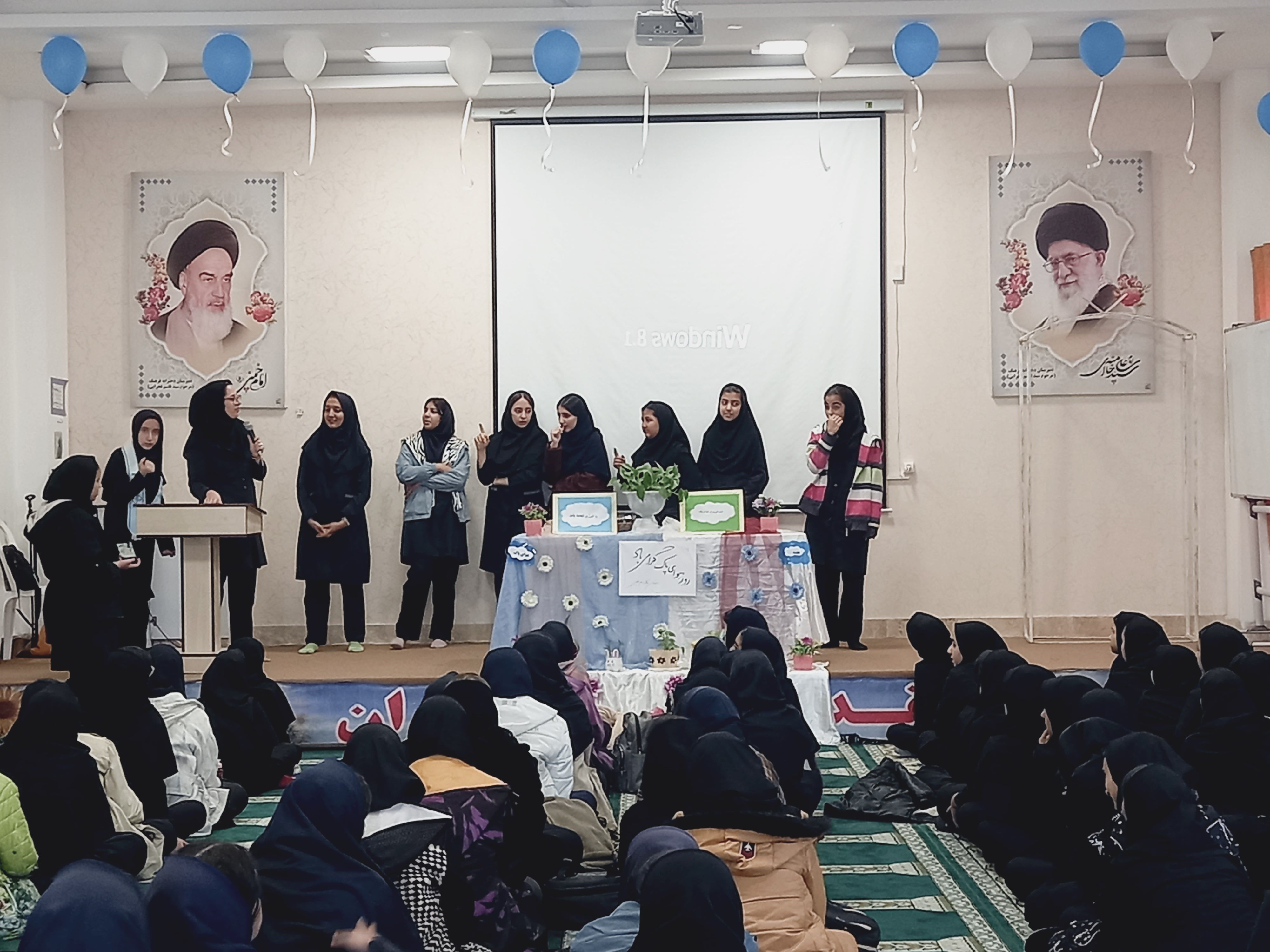 گرامیداشت هفته هوای پاک در دبیرستان دخترانه فرهنگ مرحوم فخرایی