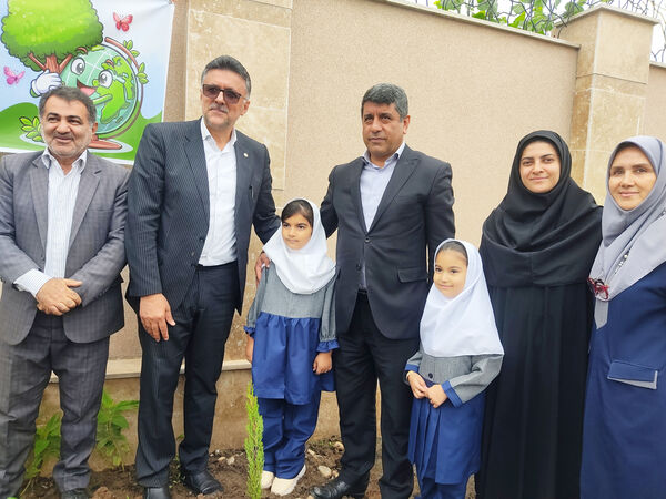 همزمان با سراسر کشور جشن شکوفه‌ها در شهرستان بابلسر 