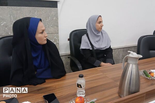 نشست مدیران مدارس ابتدایی شهر اندیشه با امام جمعه شهر اندیشه در آستانه بازگشایی مدارس