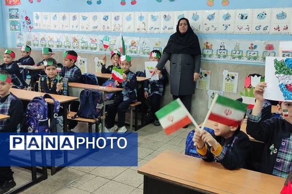 حضور پرشور دانش آموزان ناحیه دو شهرری در برنامه‌های متنوع دهه فجر و جشن انقلاب