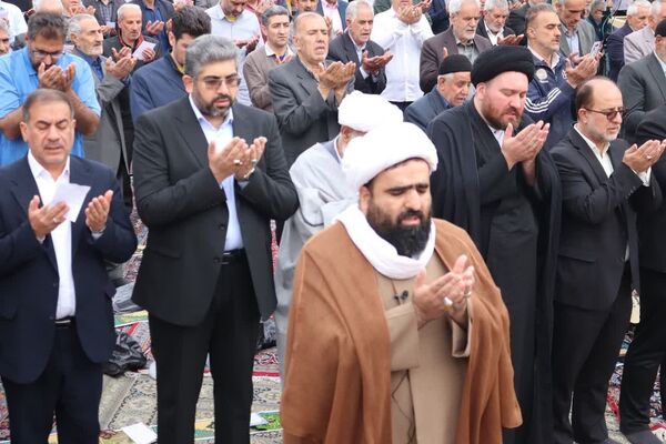 نماز عید فطر در مصلی شهرستان قدس