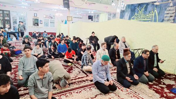 اعتکاف دانش‌آموزی در گرگان