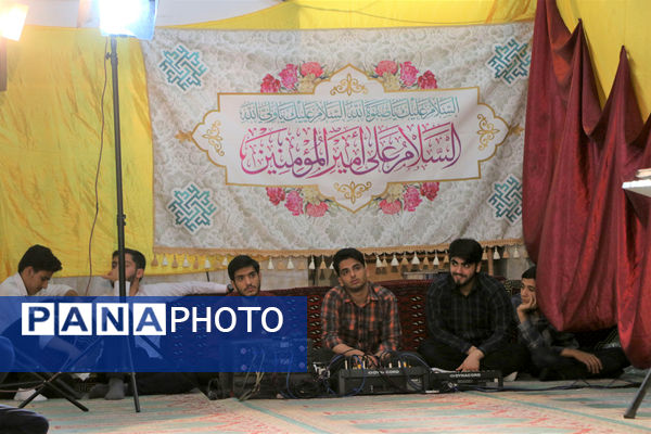 یادواره سادات شهید و چهلم شهدای خدمت در قم