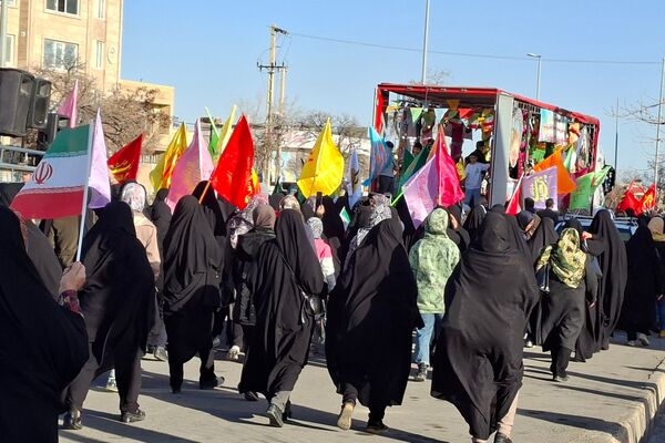 خوشحالی و شادی‌پیمایی در جشن تولد امام مهربان