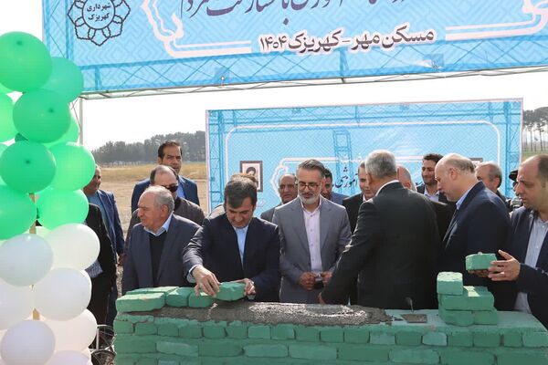 تداوم نهضت مدرسه‌سازی در کهریزک، خشت‌گذاری مدرسه ۱۵ کلاسه در مسکن مهر