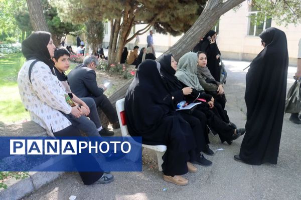 جدال و تنش بر سر علم و دانش و انتخاب سرنوشت