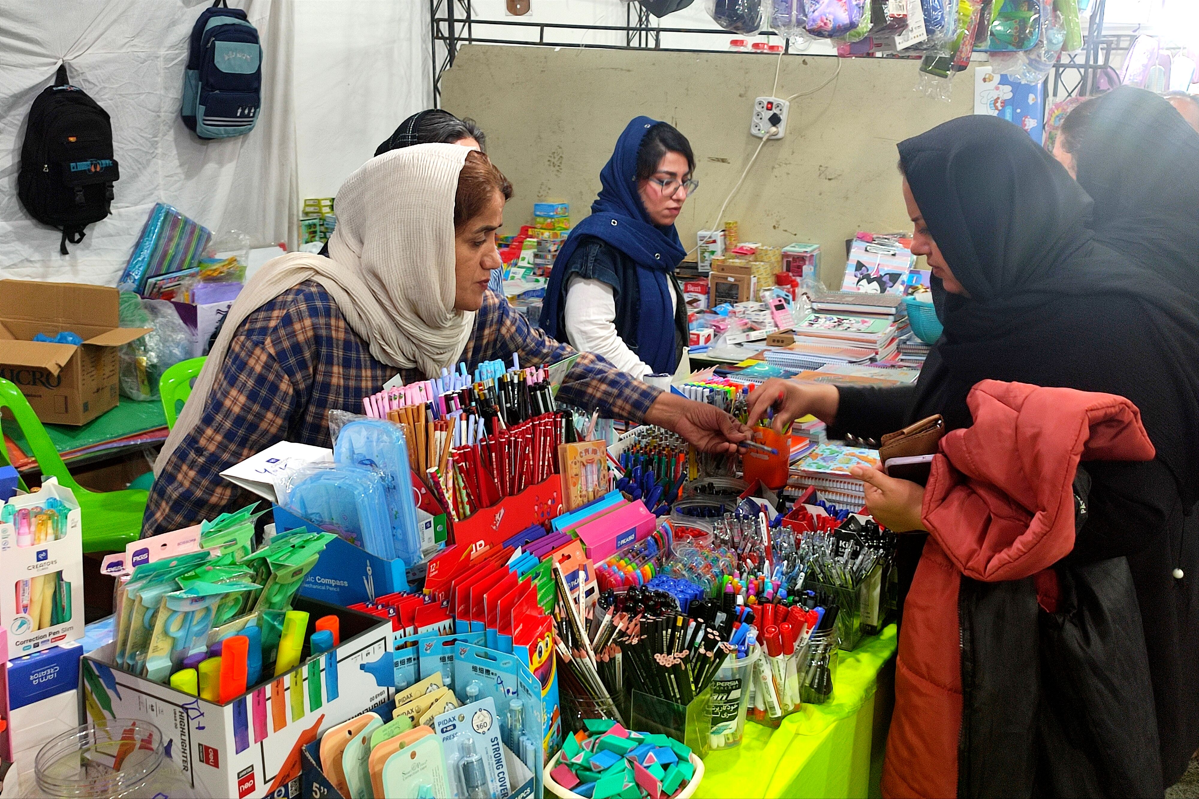 نمایشگاه فروش پاییزه در قائمشهر