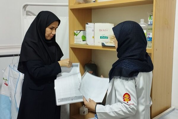 افتتاحیه سفیران سلامت در دبستان ابن‌سینا بهارستان‌دو