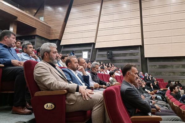 آیین گرامی داشت اولین سالگروز شهادت شهدای خدمت در سالن باغ ملی شهرستان قدس