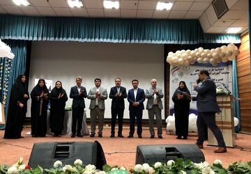 اختتامیه طرح‌ها‌ی آموزش ابتدایی در ناحیه دو شهرری