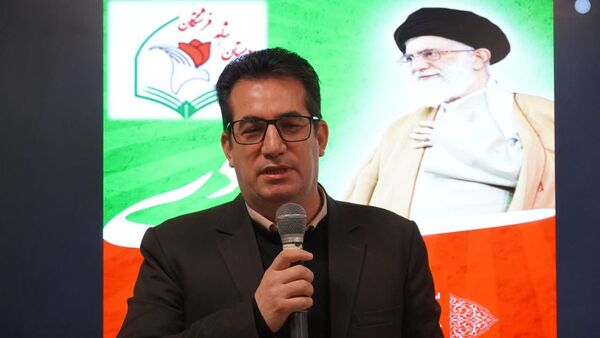 مراسم گرامیداشت سالروز حماسه ۹ دی و آیین نواختن زنگ بصیرت در مدرسه شاهد فرشتگان