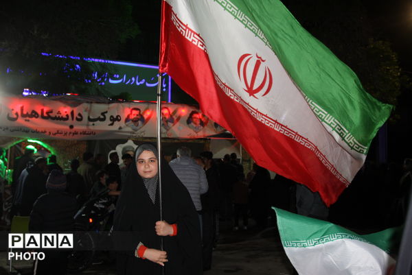 خیابان‌های شهر، آینه اتحاد مردم با کشور