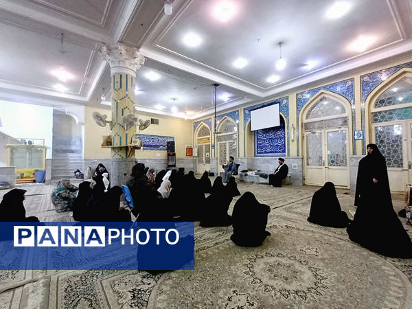 اعتکاف رمضانیه نوجوانان در قم