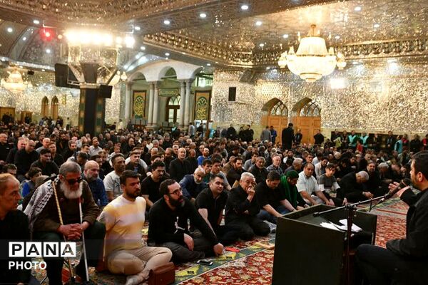 اجتماع عاشقان و زائران حضرت سید الکریم (ع) در شب رحلت آن حضرت 