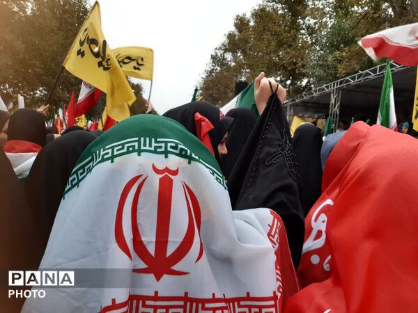 همایش «جان‌فدای ایران» در البرز 