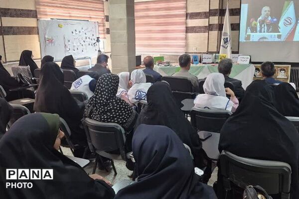 فیروزکوه در مسیر تندرستی؛ آغاز برنامه‌های هفته سلامت در آموزش و پرورش شهرستان