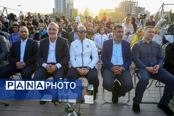 همایش بزرگ ووشو به‌مناسبت هفته تربیت‌بدنی در تهران