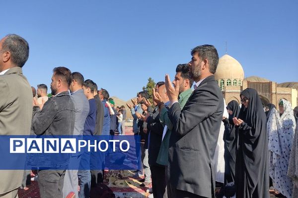 برگزاری نماز عید فطر در شهرستان نیشابور 