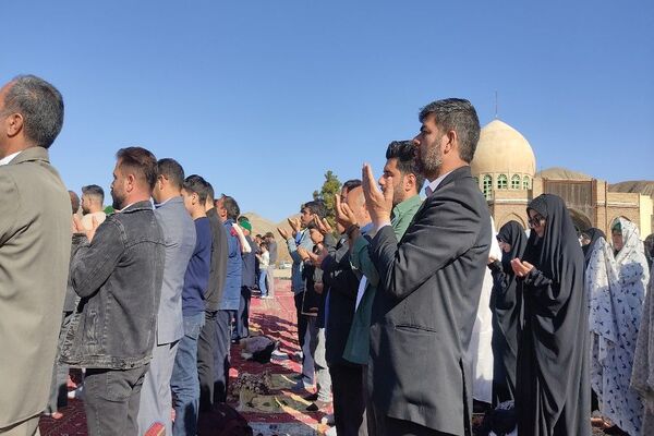 برگزاری نماز عید فطر در شهرستان نیشابور 
