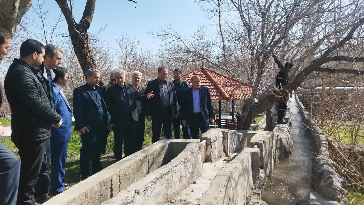 بازدید معاون وزیر و مدیر کل آموزش و پرورش آذربایجان شرقی از کانون فجر و باغ معلم اسکو