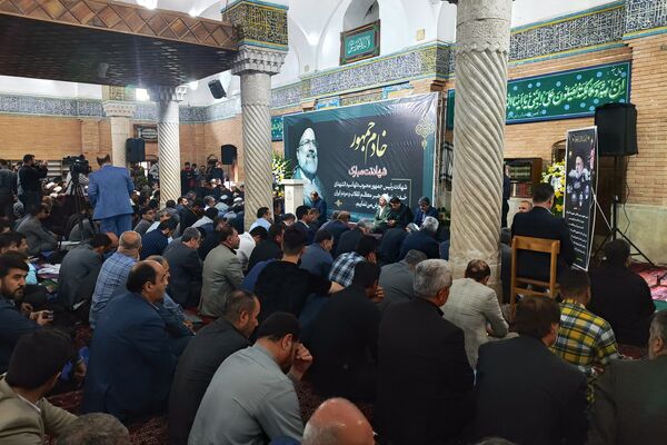 مراسم بزرگداشت شهیدان راه خدمت در مسجد جامع سنندج 