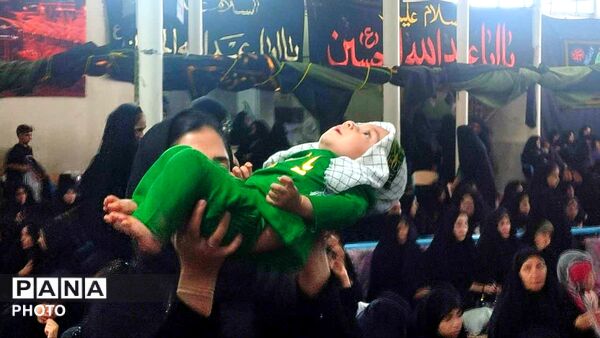 برگزاری همایش شیرخوارگان حسینی در کهر یزسنگ