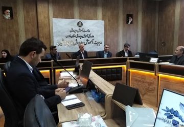 جلسه معاونین و کارشناس‌مسئولان قطب چهار با موضوع طرح‌ها و برنامه‌های آموزش متوسطه