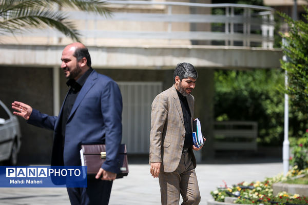 حاشیه جلسه هیات دولت - ۲۰ تیر