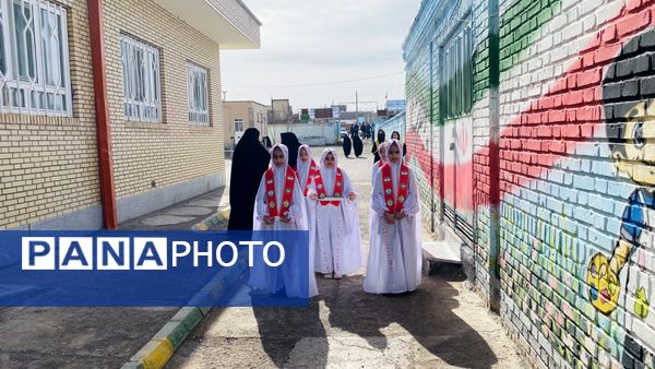 مراسم  یاوران انقلاب و افتتاح نمازخانه خیرساز در دبستان بنیاد برکت باخرز