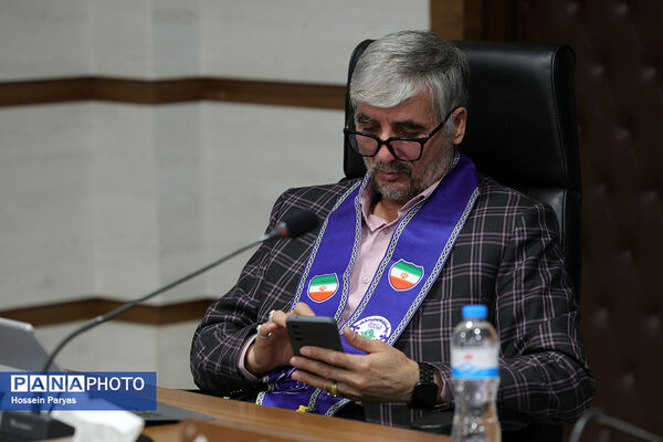 جلسه مدیران استان‌ها با شورای معاونان سازمان دانش‌آموزی 