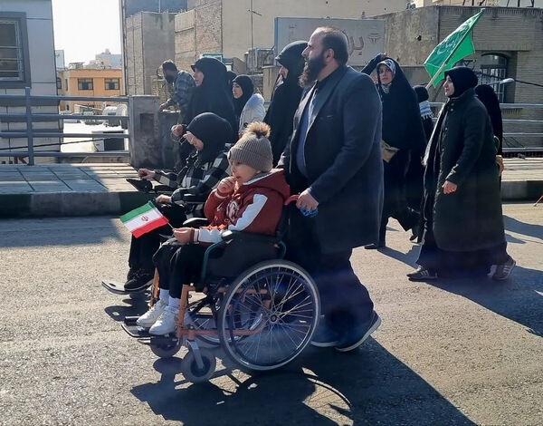 راهپیمایی 22 بهمن در قم -1