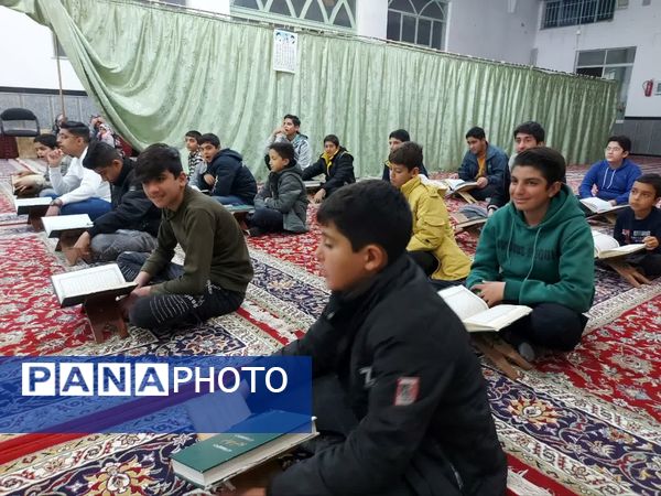برگزاری جلسه قرآن در نیمه شعبان و ولادت حضرت مهدی(عج)
