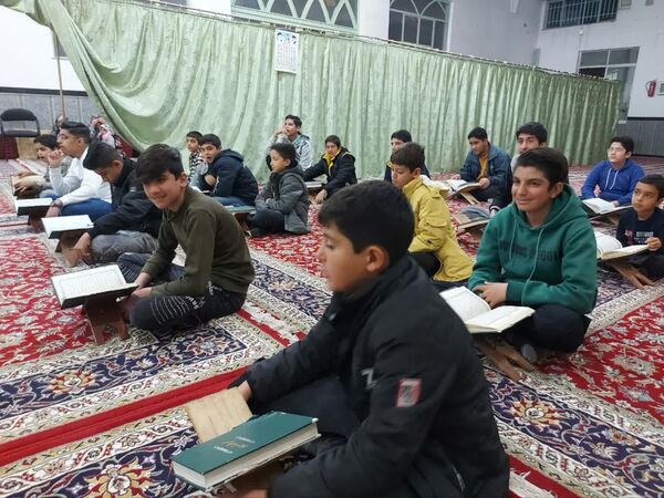 برگزاری جلسه قرآن در نیمه شعبان و ولادت حضرت مهدی(عج)