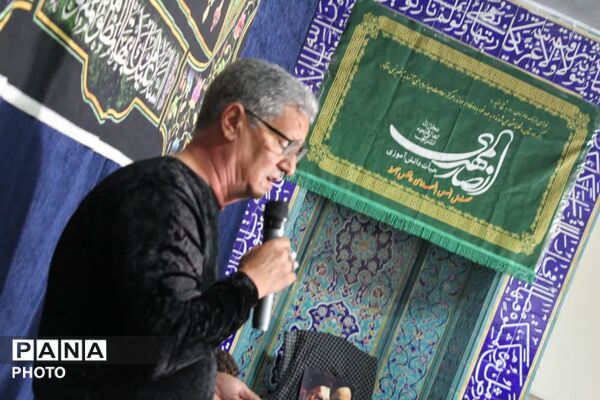 عزای مادر سادات در مدرسه امام خمینی(ره) رباط‌کریم