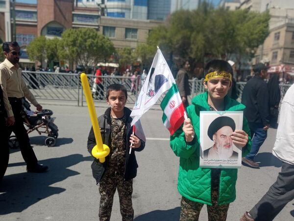 حضور پرشور مشهدی‌ها در راهپیمایی روز قدس؛ فریاد حمایت از فلسطین