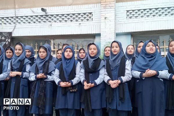 مراسم بزرگداشت ایام فاطمیه در مدرسه شهدای ایران تایر