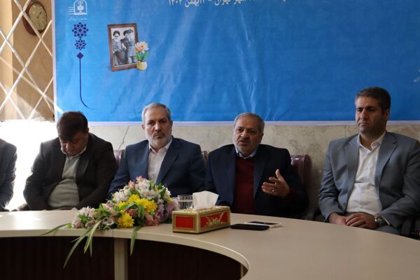 در دل این زمستان سخت و از پس سال‌ها، همچنان عطر آزادی به مشام می‌رسد