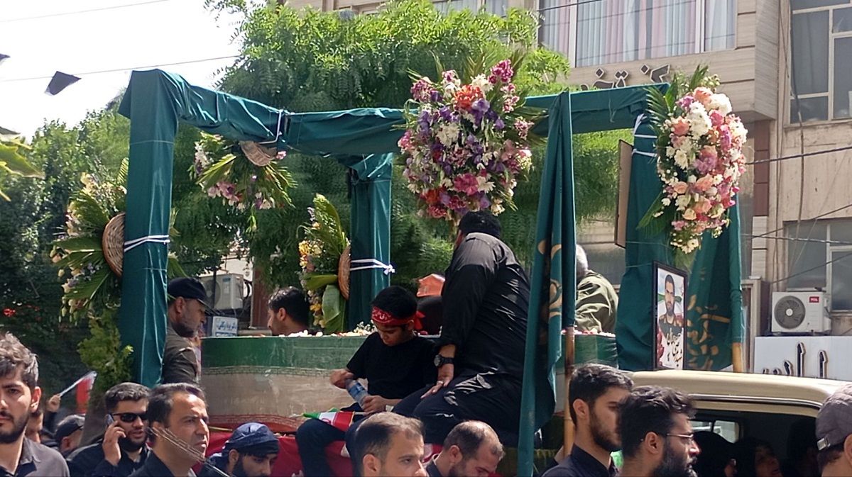 آیین تشییع شهید مرتضی جمالی در فردیس