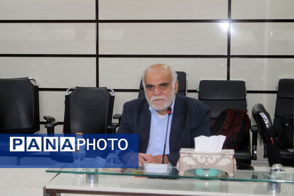 جلسه ستاد بزرگداشت مقام معلم استان بوشهر