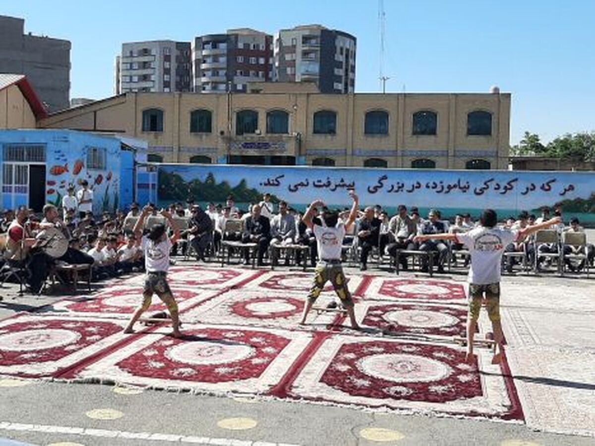 طنین ورزش پهلوانی در مدارس تبریز با طرح شهید طوقانی