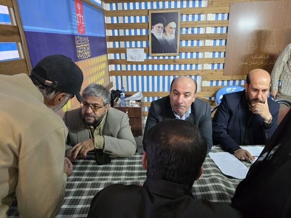 ۷۰ درد دل، ۷۰ پاسخ