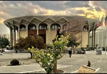 تئاتری‌ها به یاد ایران گرد هم آمدند