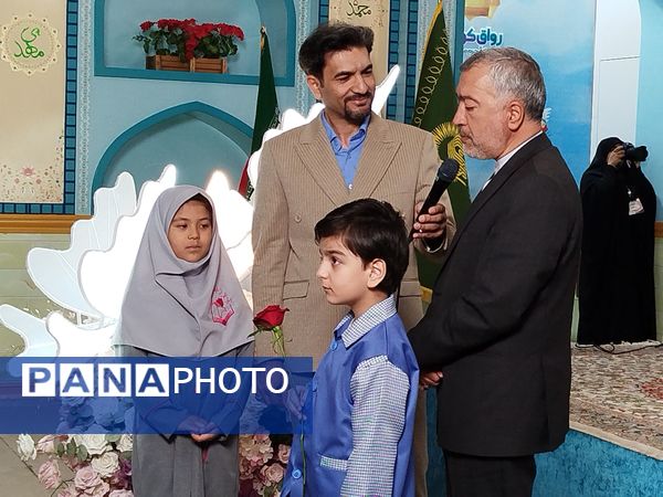 شادی و رنگ در جشن شکوفه‌ها در حرم امام رضا (ع)