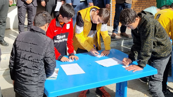 انتخابات شورای دانش‌آموزی در دبیرستان پژوهش آشخانه 