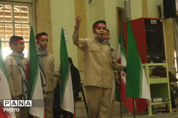  ۵۰۰ حافظ با شهدای بیت رهبری تجدید پیمان کردند