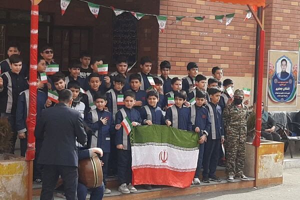 فرزندان ایران از مدارس شهریار تا راهپیمایی
