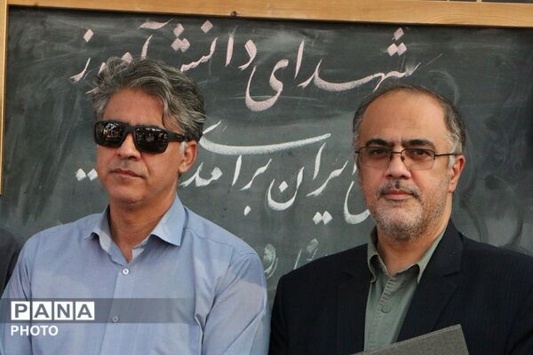 میزبانی فرهنگیان فشافویه در موکب عشاق الحسین(ع) سازمان دانش آموزی