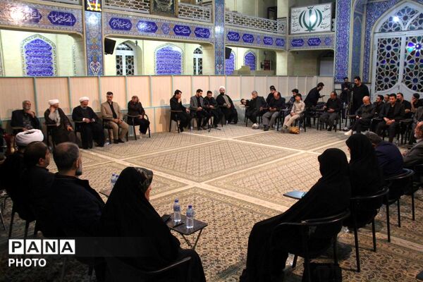 محفل شعر امین با شاعران استان یزد