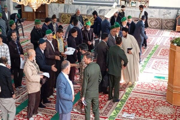 نماز جمعه عبادی سیاسی در شهر بار