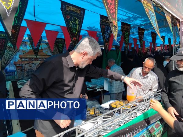 پیاده‌روی جاماندگان اربعین حسینی از مصلی تا میدان شهدای کرج